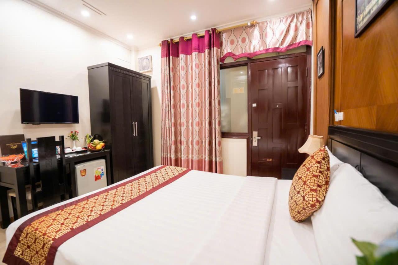 Ha Noi Lake View Hotel & Travel ハノイ市 エクステリア 写真