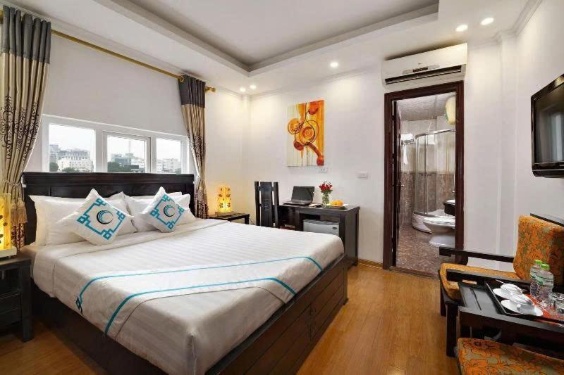 Ha Noi Lake View Hotel & Travel ハノイ市 エクステリア 写真
